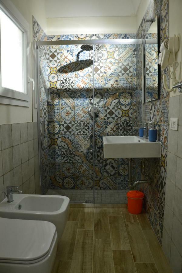 B&B Stella Maris Trapani Centro ภายนอก รูปภาพ