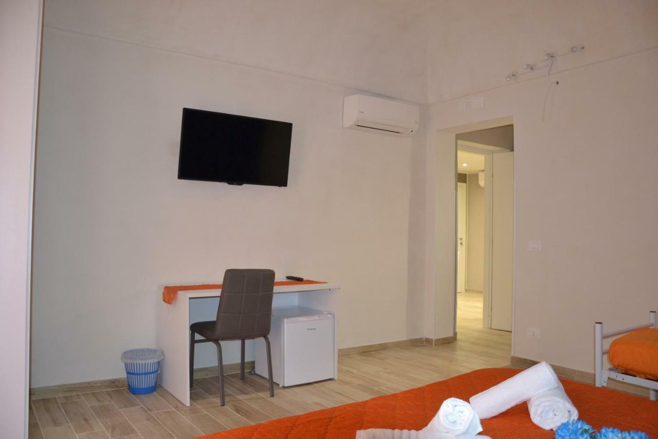 B&B Stella Maris Trapani Centro ภายนอก รูปภาพ