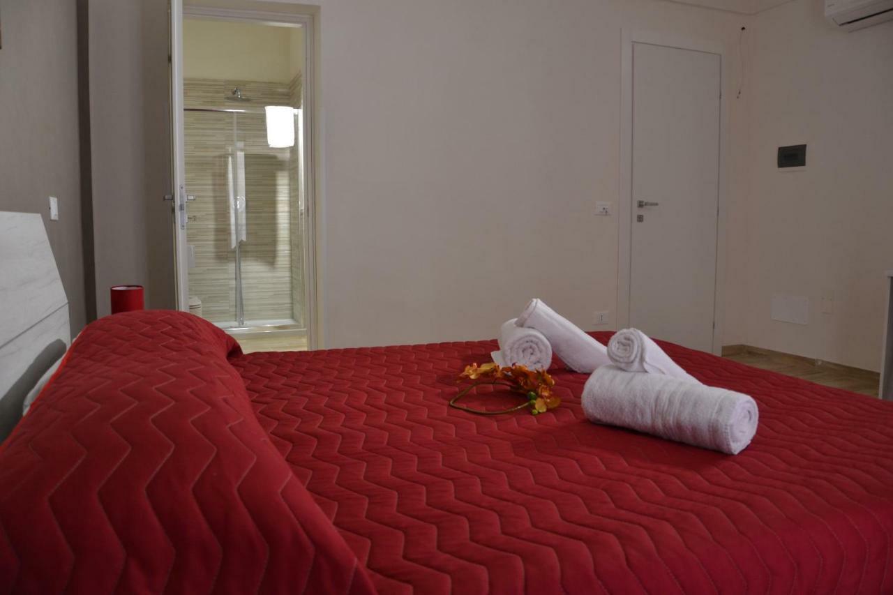 B&B Stella Maris Trapani Centro ภายนอก รูปภาพ
